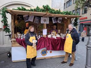 Stand auf dem Weihnachtsmarkt 2025